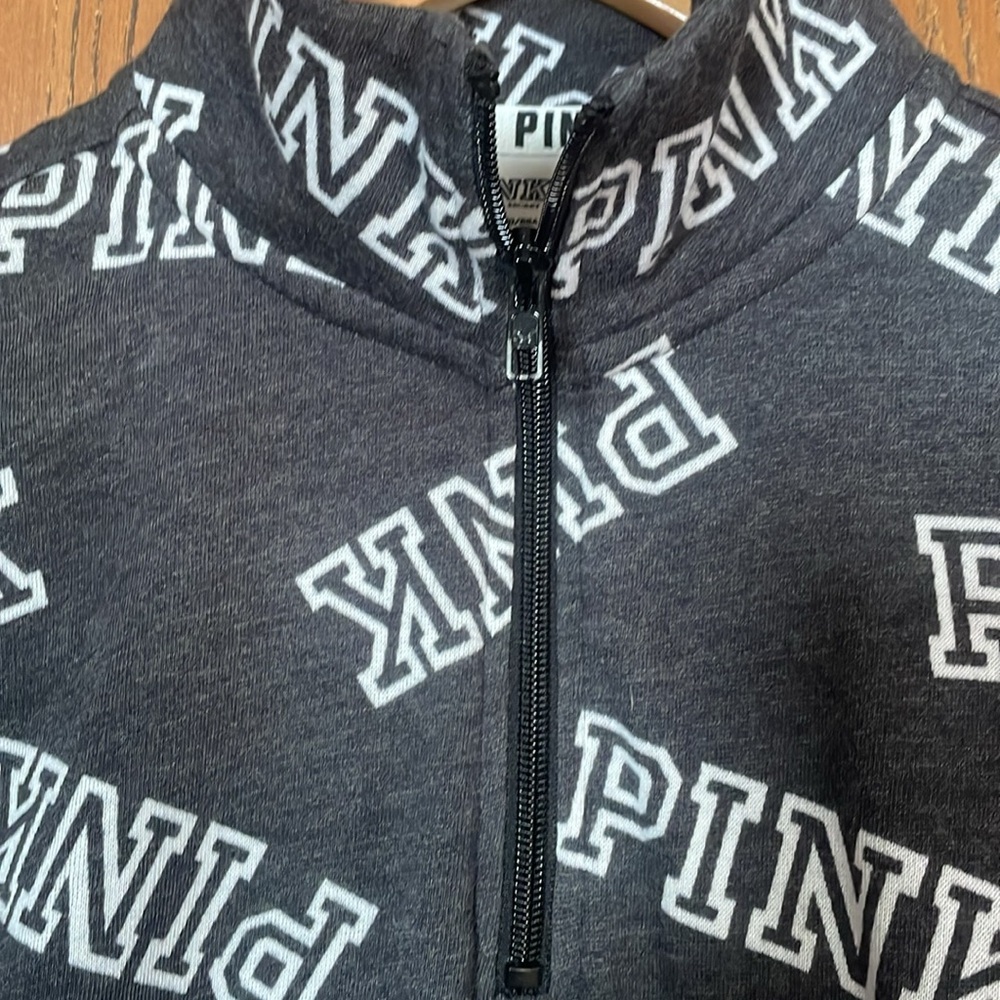 Victorias Secret - Pink Soft half zip - Picture 3 of 5